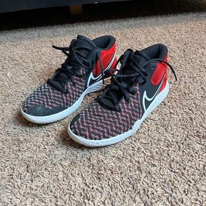Mens Nike KD Trey 5 Basketball Shoes Black Red Size 8